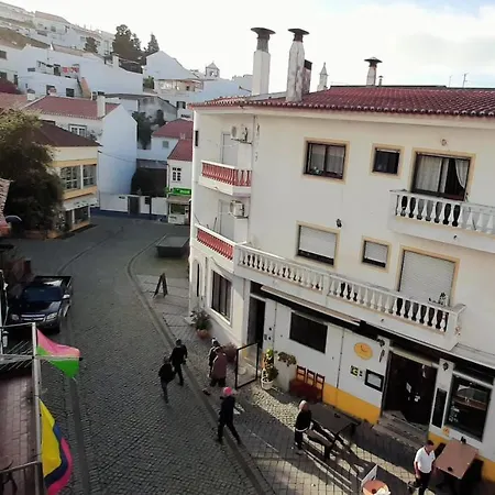 Residencia Do Parque 3*